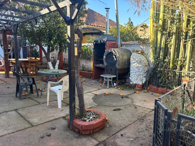 Venta de amplio terreno con 2 casas - Imagen 15