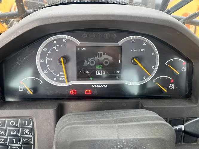CARGADOR FRONTAL MARCA VOLVO MODELO L150H AÑO 2020