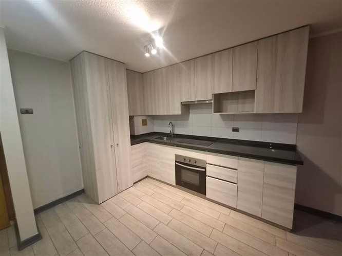 Departamento en arriendo de 2 dorm. en San Miguel