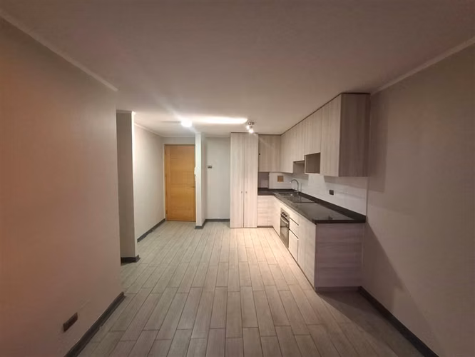 Departamento en arriendo de 2 dorm. en San Miguel