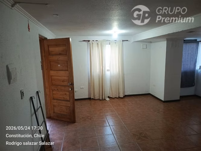 Casa en venta de 5 dorm. en Molina