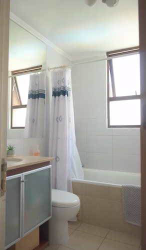 Espectacular departamento en tranquilo y seguro condominio de Ñuñoa - Imagen 6