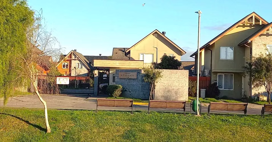 Casa Amplia con Jardín Privado (171002)