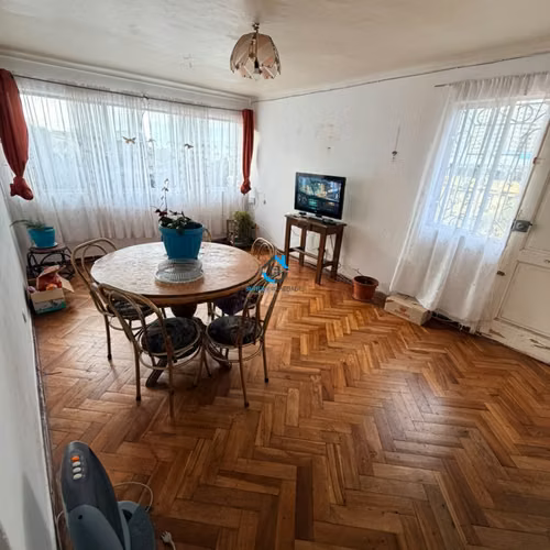 SE VENDA GRAN CASA 3 EN UNA Subida Los Loros, Valp