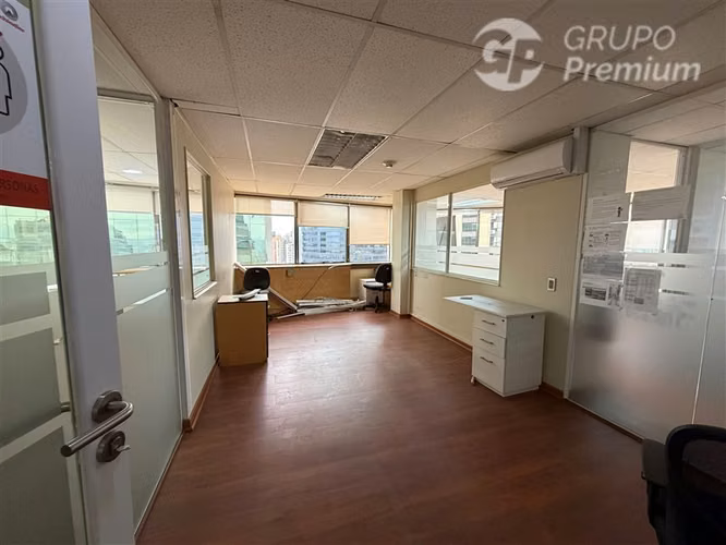Oficina en arriendo en Providencia