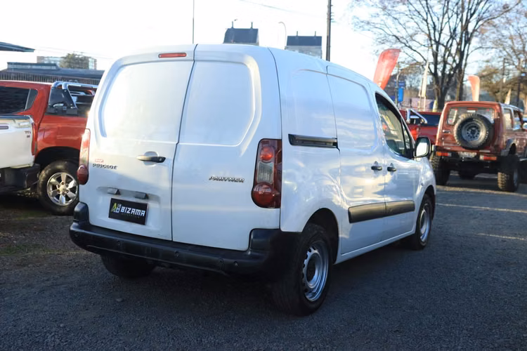 PEUGEOT PARTNER OFERTA AÑO 2018 FULL EQUIPO CON AC