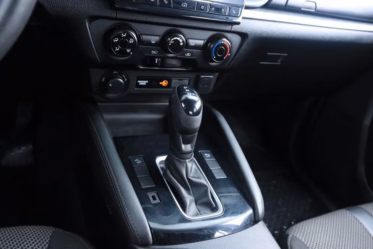 MAZDA BT50 AÑO 2023 FULL EQUIPO 3.0D CAJA AUTOMATICA 4X4 1 DUEÑO