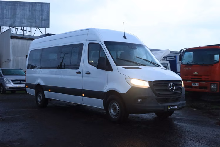 MERCEDES BENZ SPRINTER 2023 DE PASAJEROS CAJA AT 16+1 RODADO SIMPLE