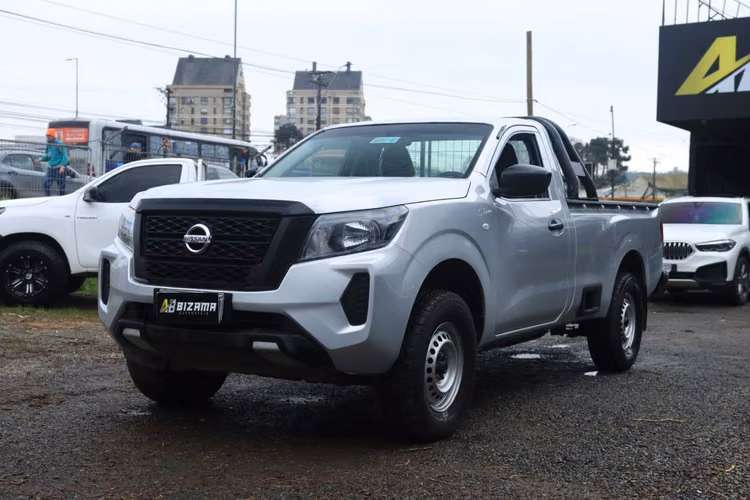 NISSAN NAVARA AÑO 2023 CABINA SIMPLE 4X4 2.3 CAJA 6TA MT FULL AC