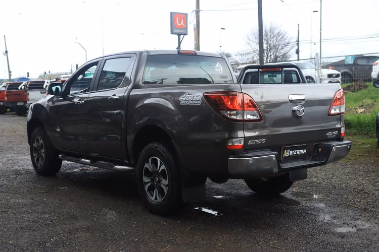 MAZDA BT50 AÑO 2020 CAJA AUTOMATICA 4X4 3.2CC FULL EQUIPO AC