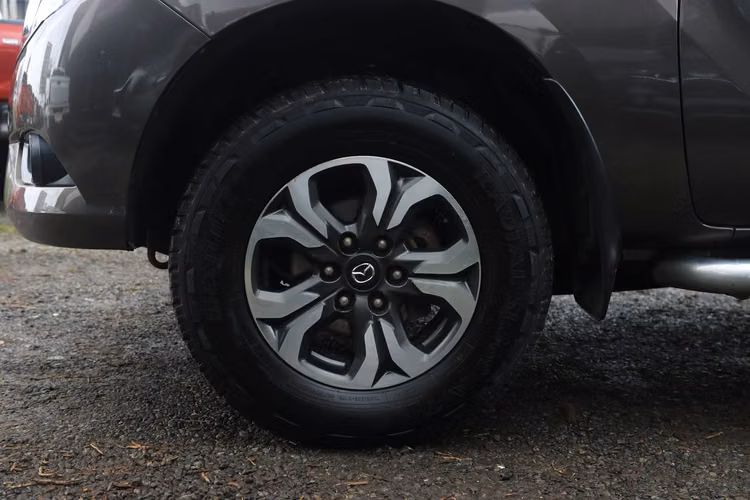 MAZDA BT50 AÑO 2020 CAJA AUTOMATICA 4X4 3.2CC FULL EQUIPO AC