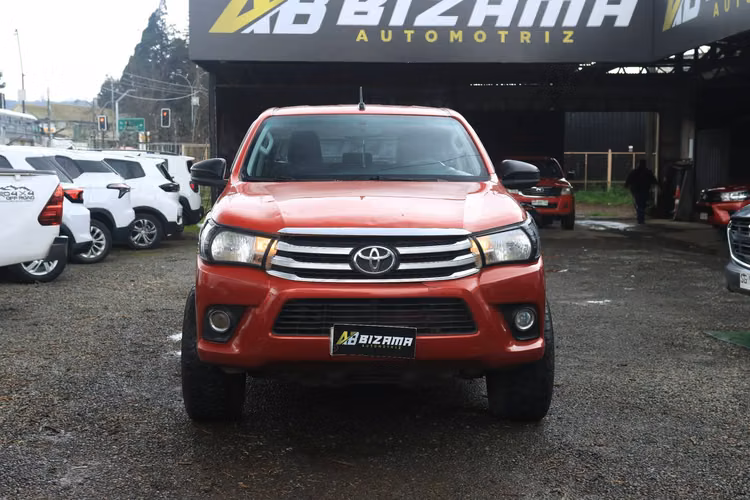 TOYOTA HILUX AÑO 2018 FULL EQUIPO DX 2.4L MT 6TA CON AC DCAB