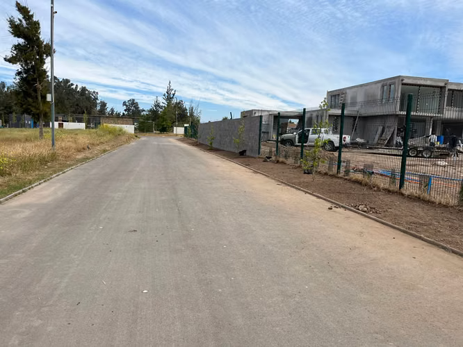 ARRIENDO PARCELA EN TALAGANTE - CONDOMINIO LAS PALMAS DE OLIVETO 3D 3B BODEGA