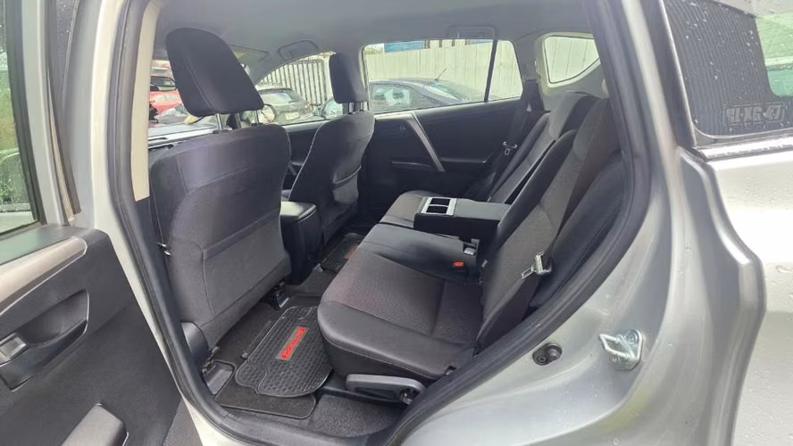 TOYOTA RAV 4 2017 - Imagen 6