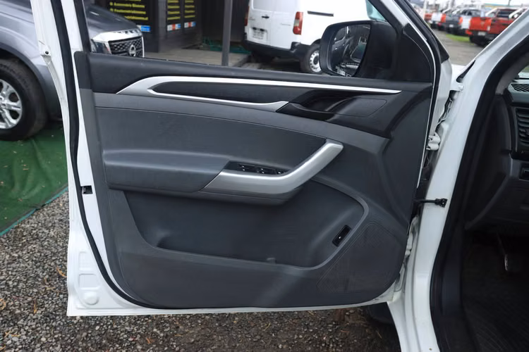 MAXUS T60 AÑO 2023 FULL EQUIPO CAJA MT 4X4 2.8D 1 DUEÑO