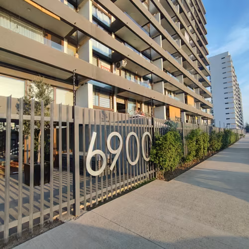 Av. Punta Arenas 690 (1 Est /1 Bod) [2518-4]