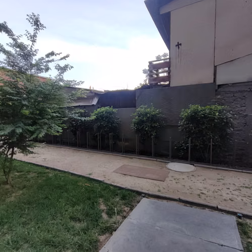 Av. Punta Arenas 690 (1 Est /1 Bod) [2518-4]