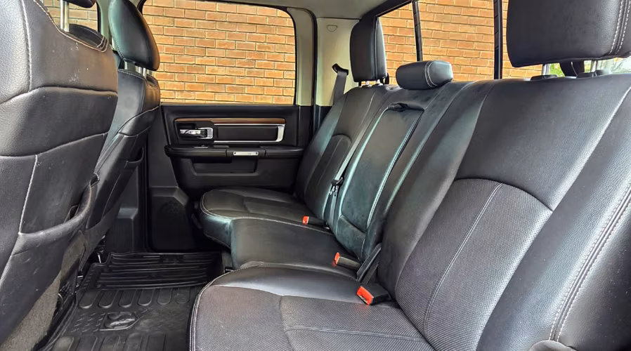 RAM 1500 CREW LARAMIE PRENDAPRENDA