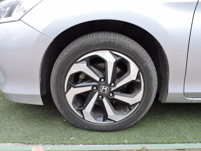 HONDA ACCORD 2.4 2018