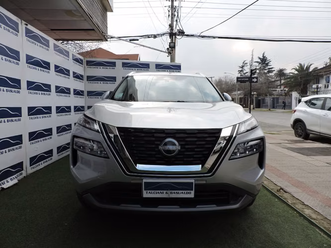 NISSAN X-TRAIL 4X2 2.5  2025