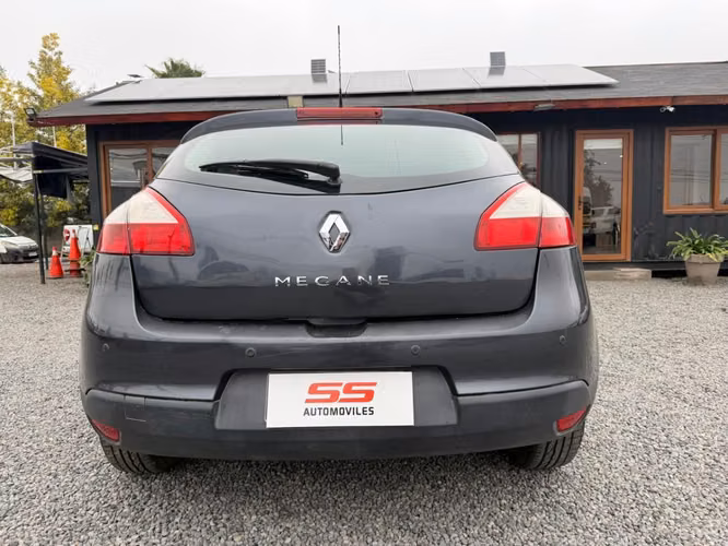 RENAULT MEGANE III 2.0 MT6 2012 - Imagen 7
