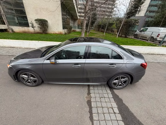 MERCEDES-BENZ A