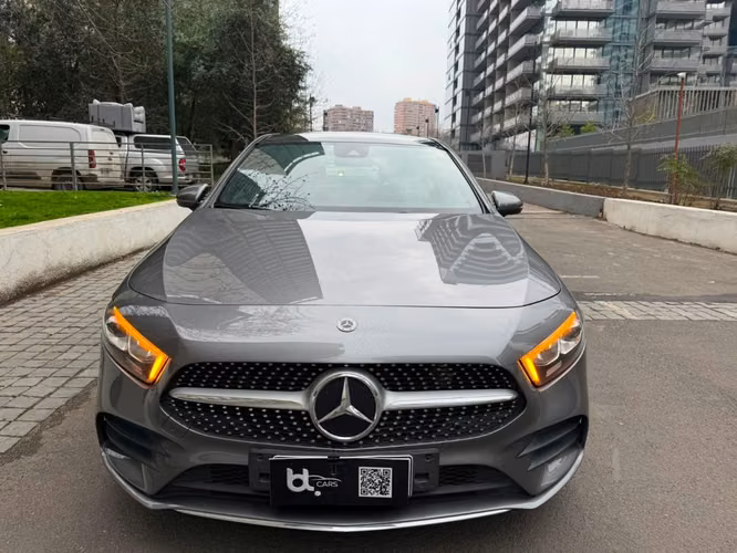 MERCEDES-BENZ A