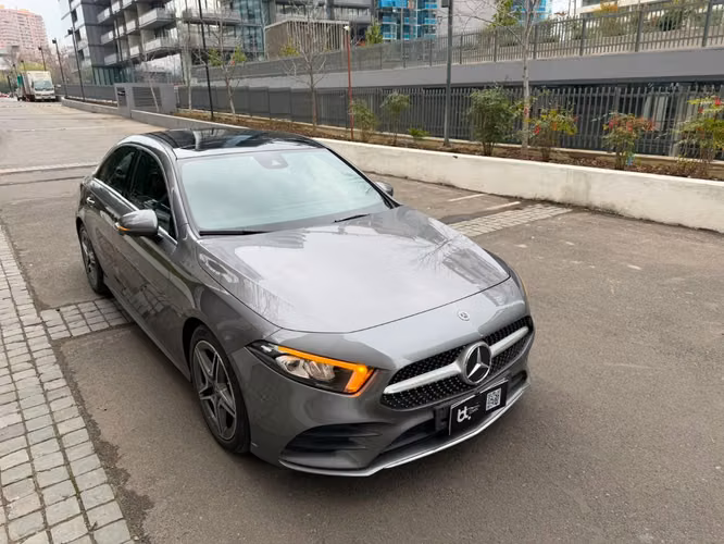 MERCEDES-BENZ A