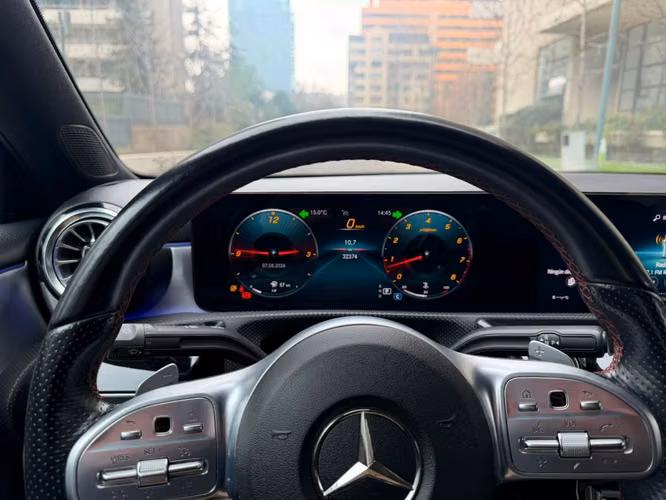 MERCEDES-BENZ A