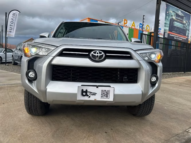 TOYOTA 4 RUNNER 4.0 AT 4X2 2022