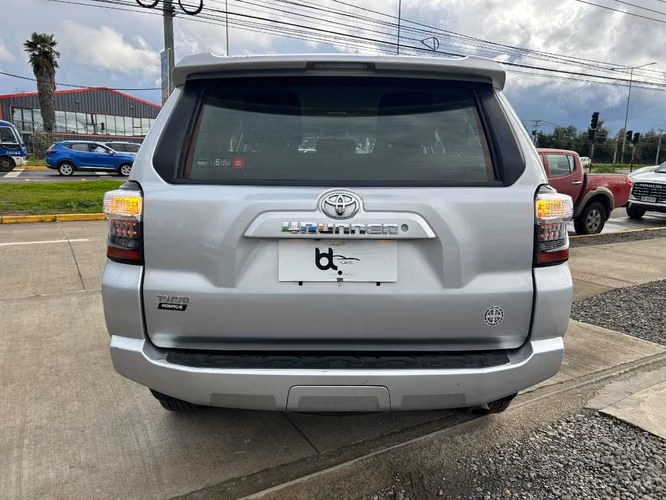 TOYOTA 4 RUNNER 4.0 AT 4X2 2022