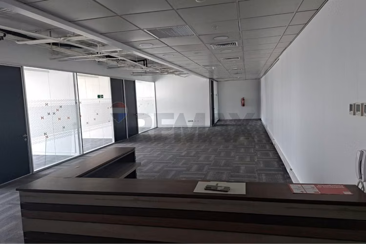 Oficina  de 200 m2 en sector preivilegiado 1601