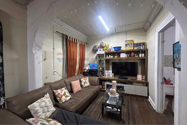Casa para vivir o invertir recoleta metro einstein