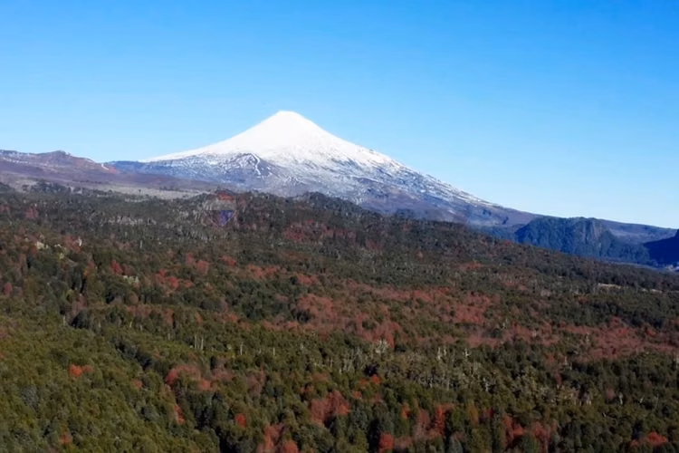 Inversión única en pucón: terreno de 830.000 m²