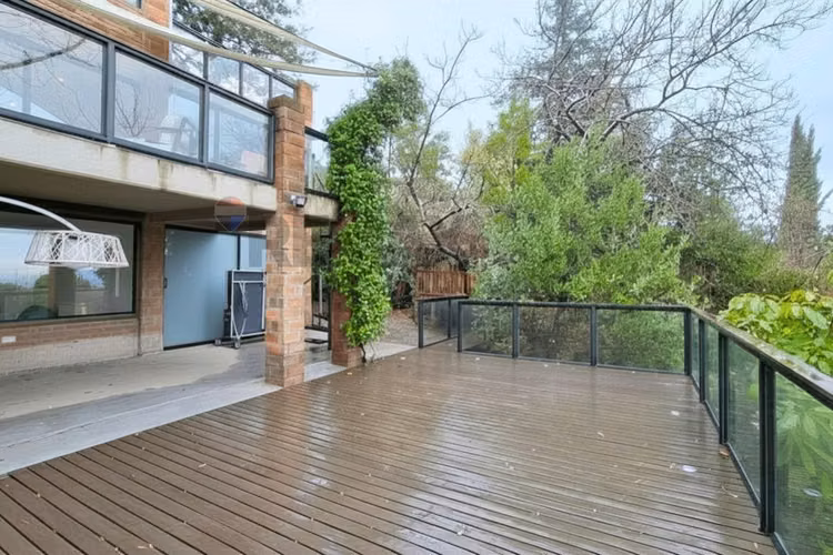 Gran casa con vistas