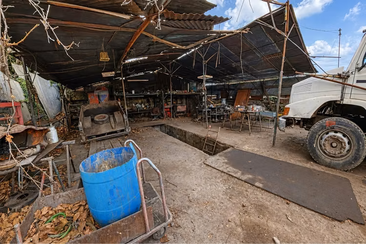 Propiedad con terreno 638m2 en macul