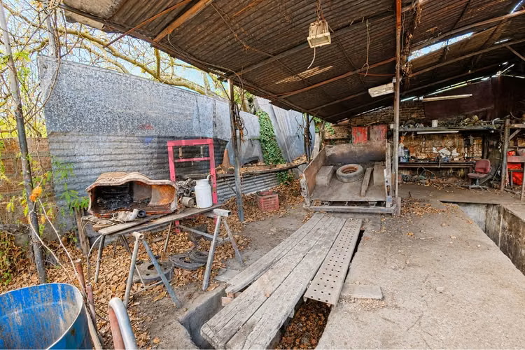 Propiedad con terreno 638m2 en macul