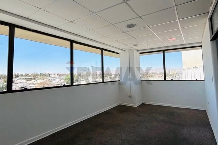 Oficina en arriendo