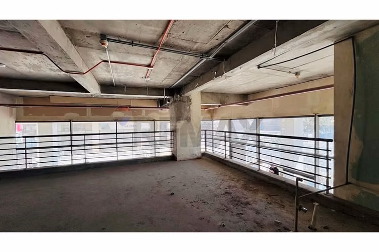 Oficina o local comercial en arriendo