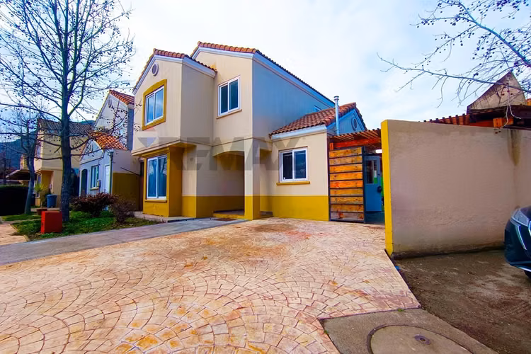 Hermosa casa en condominio de san bernardo
