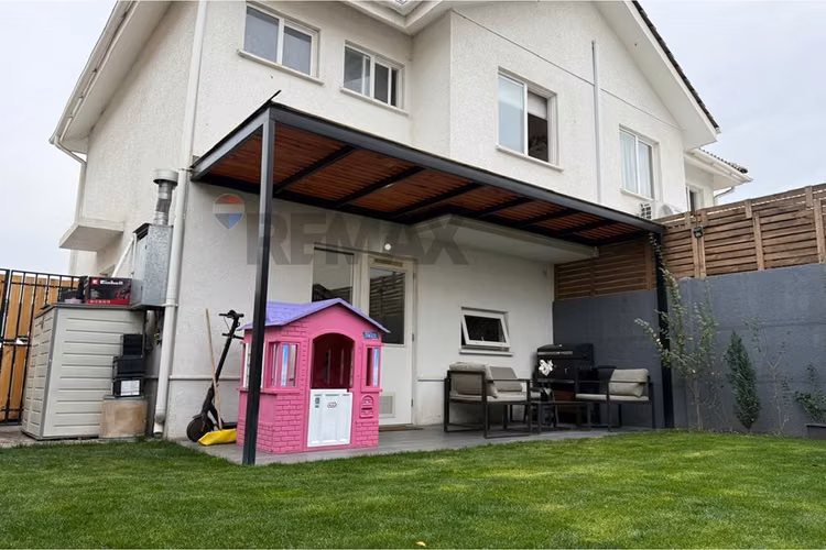 Casa en venta en padre hurtado