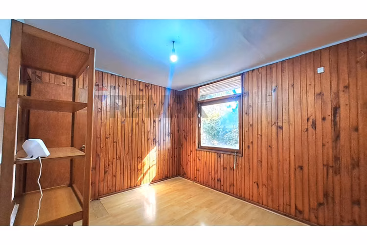 Acogedora casa con gran terreno - Imagen 12