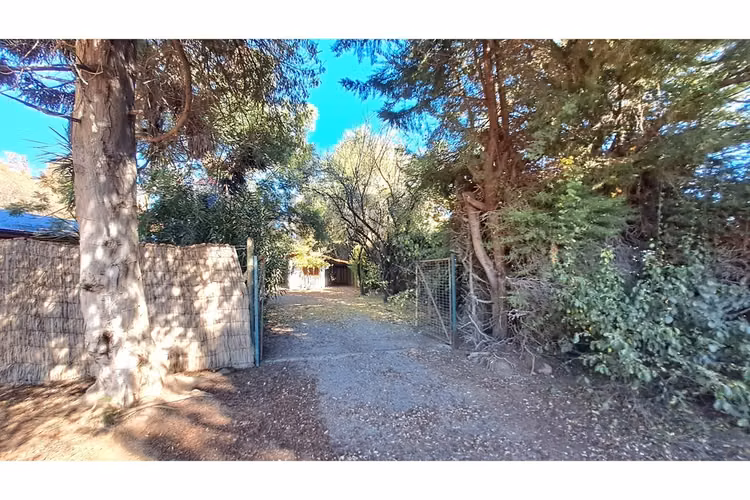 Acogedora casa con gran terreno - Imagen 15