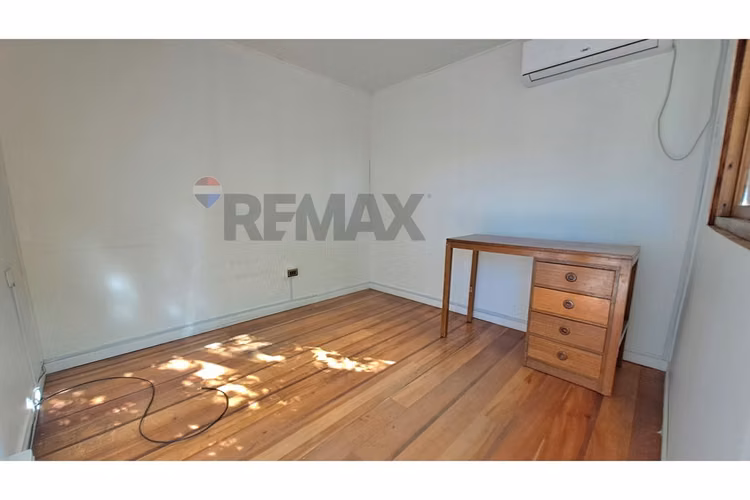 Acogedora casa con gran terreno - Imagen 38