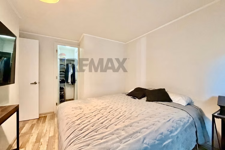 ¡moderno departamento en santiago espera por ti!