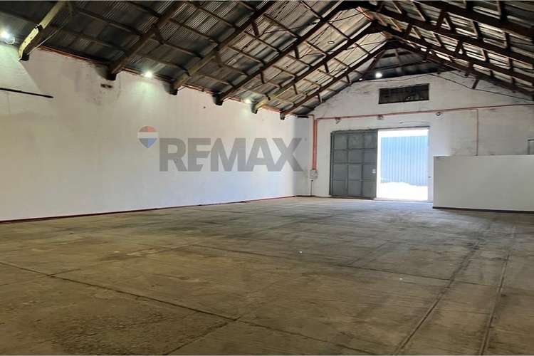 Se arrienda bodega 400 m2 talca