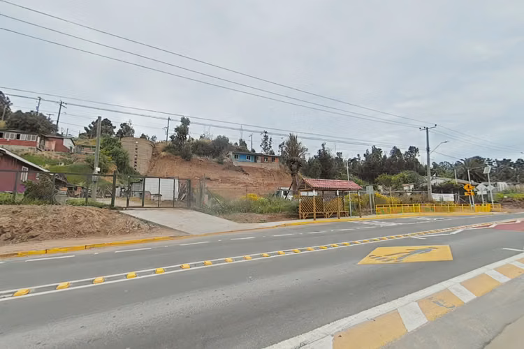TERRENO EN VENTA A ORRILLA DE CAMINO