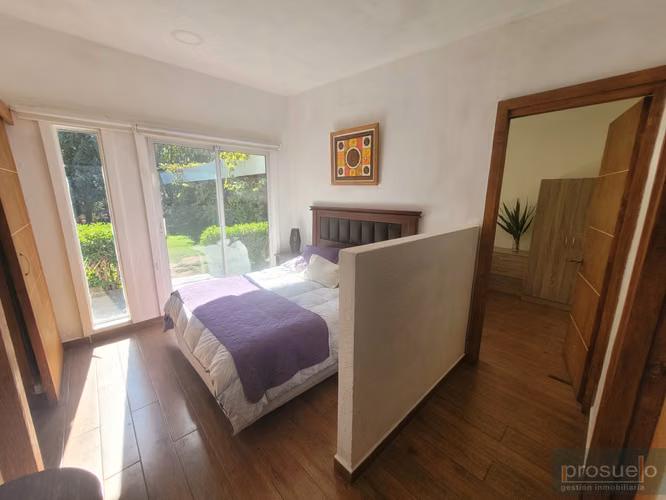 CASA GRANDE EN LINDA PARCELA CON PISCINA Y JARDINES LIMACHE