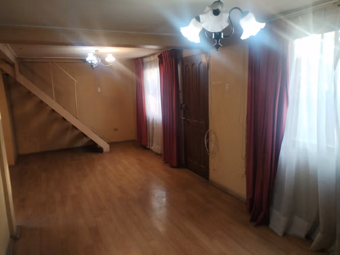 CASA EN TRANQUILO SECTOR RESIDENCIAL