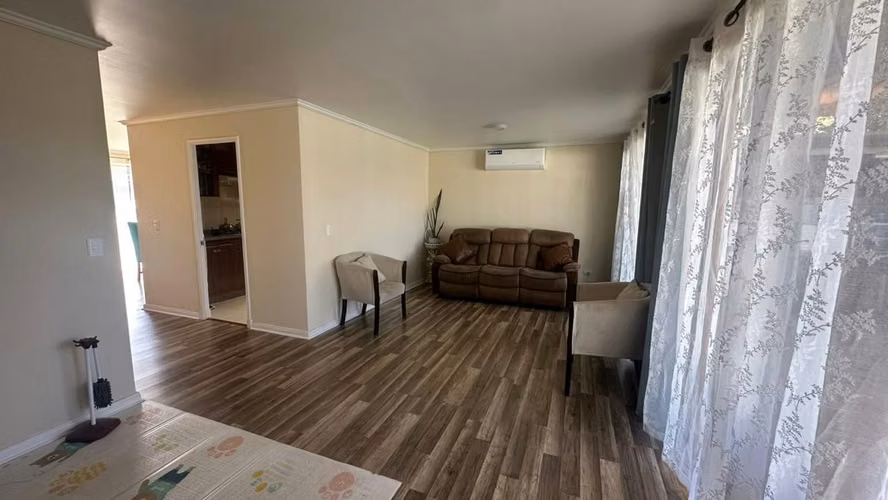 ARRIENDO CASA 3D 2B COMO NUEVA